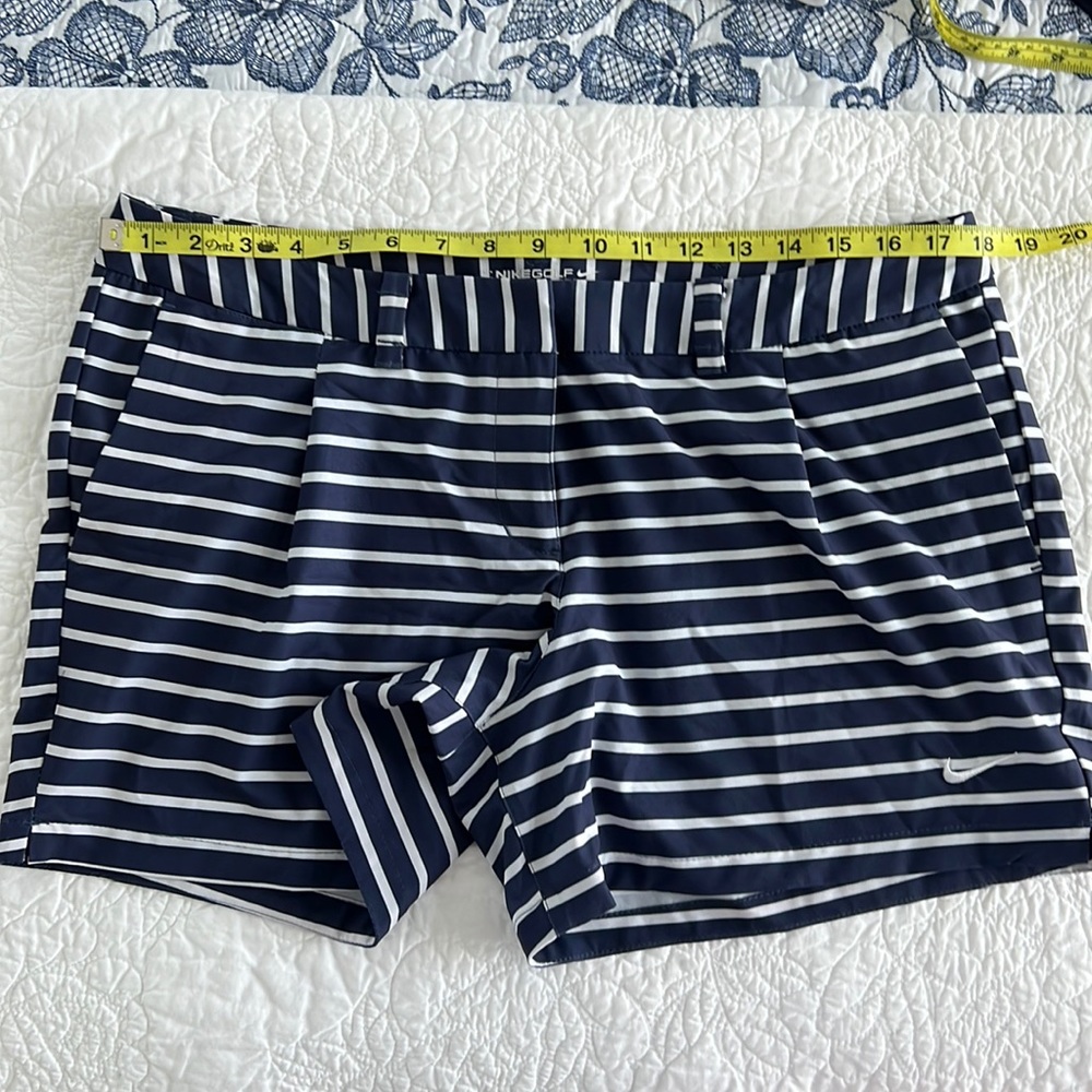 Women’s Nike Golf Shorts